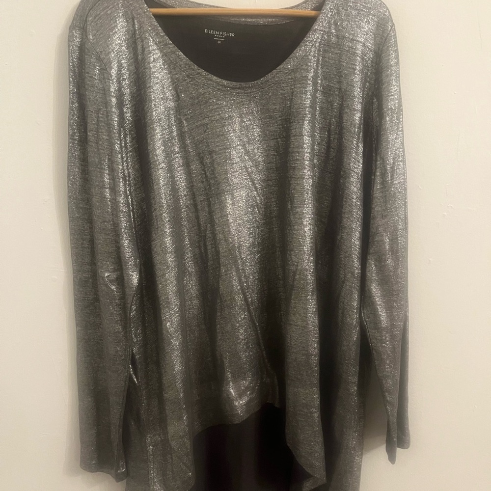 Shimmering casual Silver Top